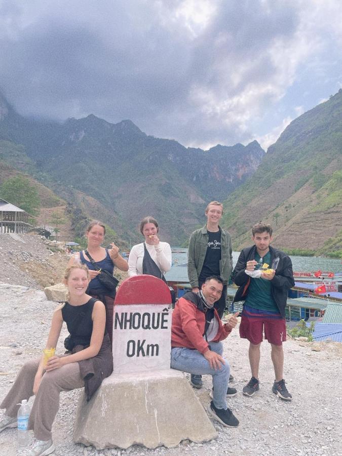 Nhi'S House & Safari -Motorbike Rental-Tour Ha Giang Dış mekan fotoğraf