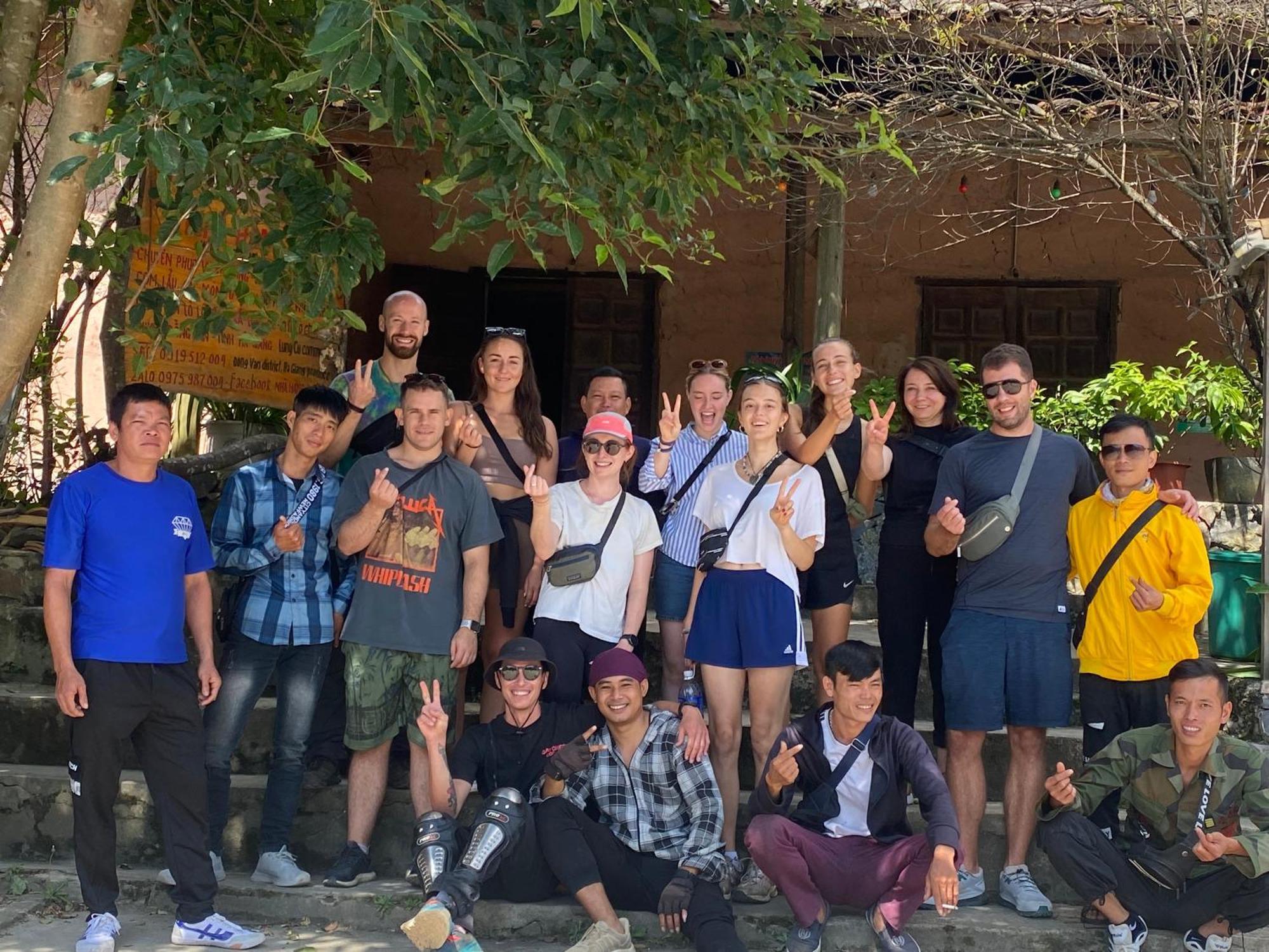 Nhi'S House & Safari -Motorbike Rental-Tour Ha Giang Dış mekan fotoğraf