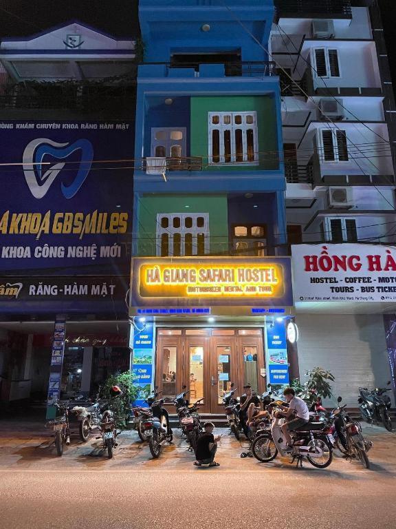 Nhi'S House & Safari -Motorbike Rental-Tour Ha Giang Dış mekan fotoğraf